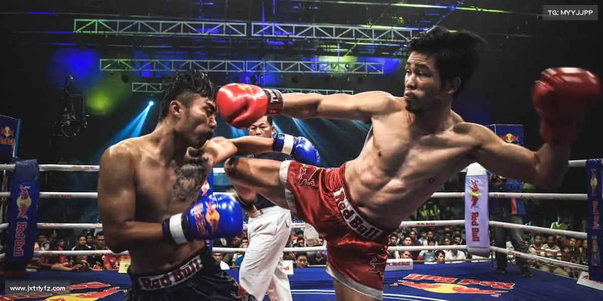 <strong>UED官网</strong>🏋️‍♀️举铁举的是重量，练出的是担当 —— 健身，塑造更好的自己！